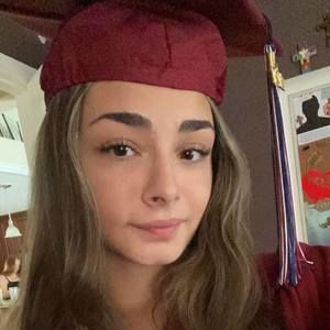 Meet your Posher, Zoe